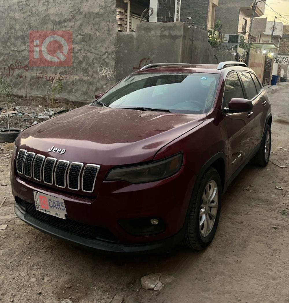 Jeep Cherokee